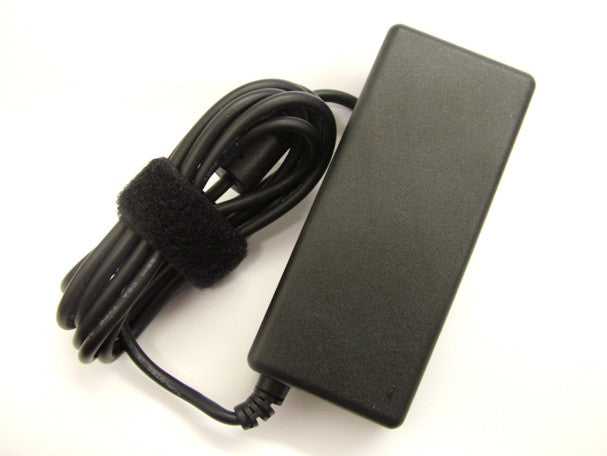 DE2035A-259A Notebook Laptop Power Supply DC Adapter For LIND Inspiron 4000 20V 70W Part: DE2035A-259A